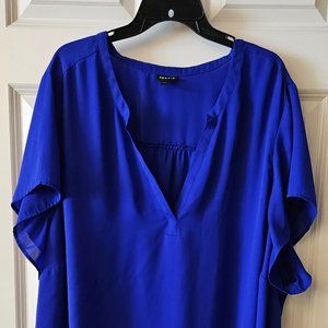 Torrid Royal Blue Harper Georgette Short Sleeve Blouse, size 6